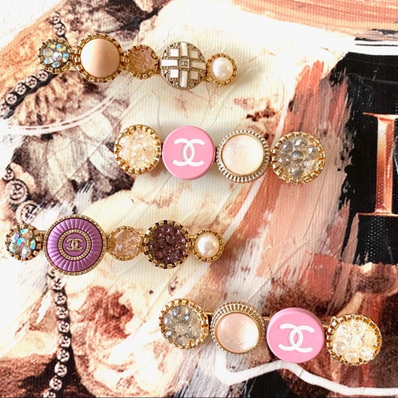 Handmade Designer Button Hairpins - Picture 1 of 5